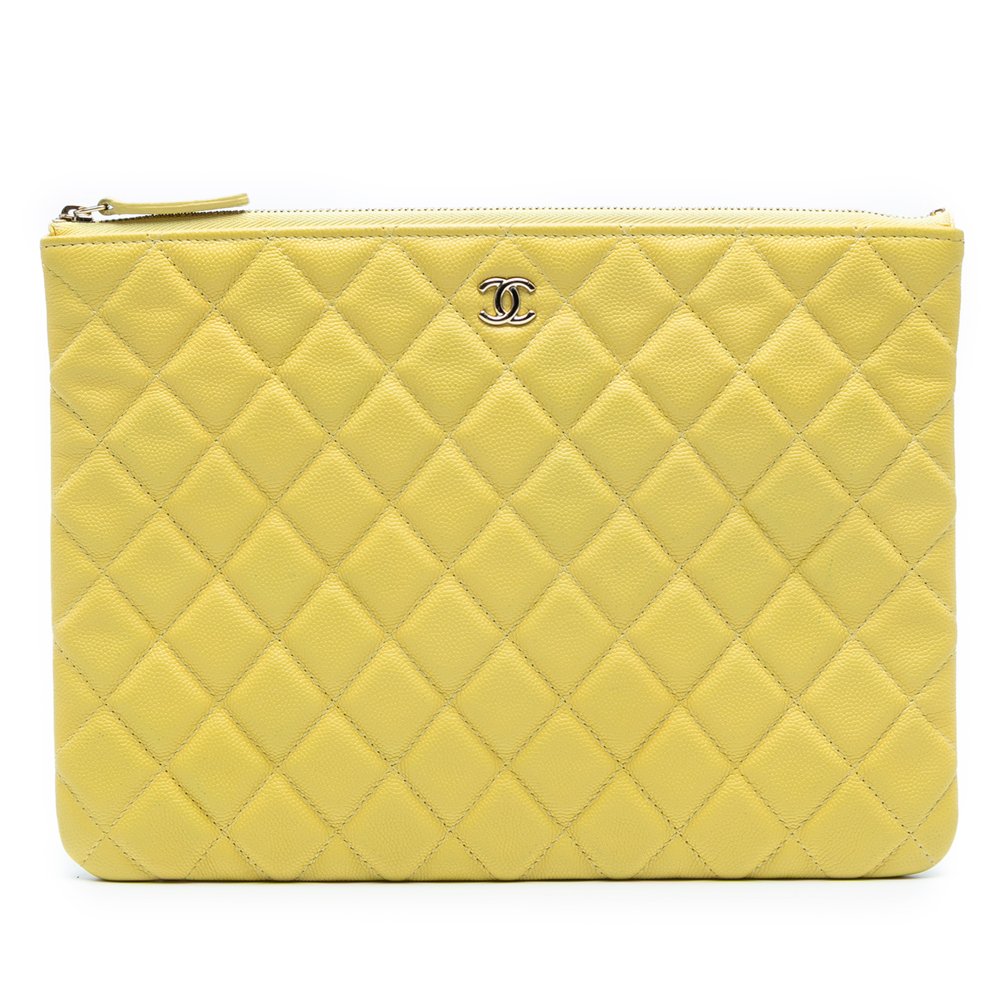 Pre-owned Quilted Pouch
