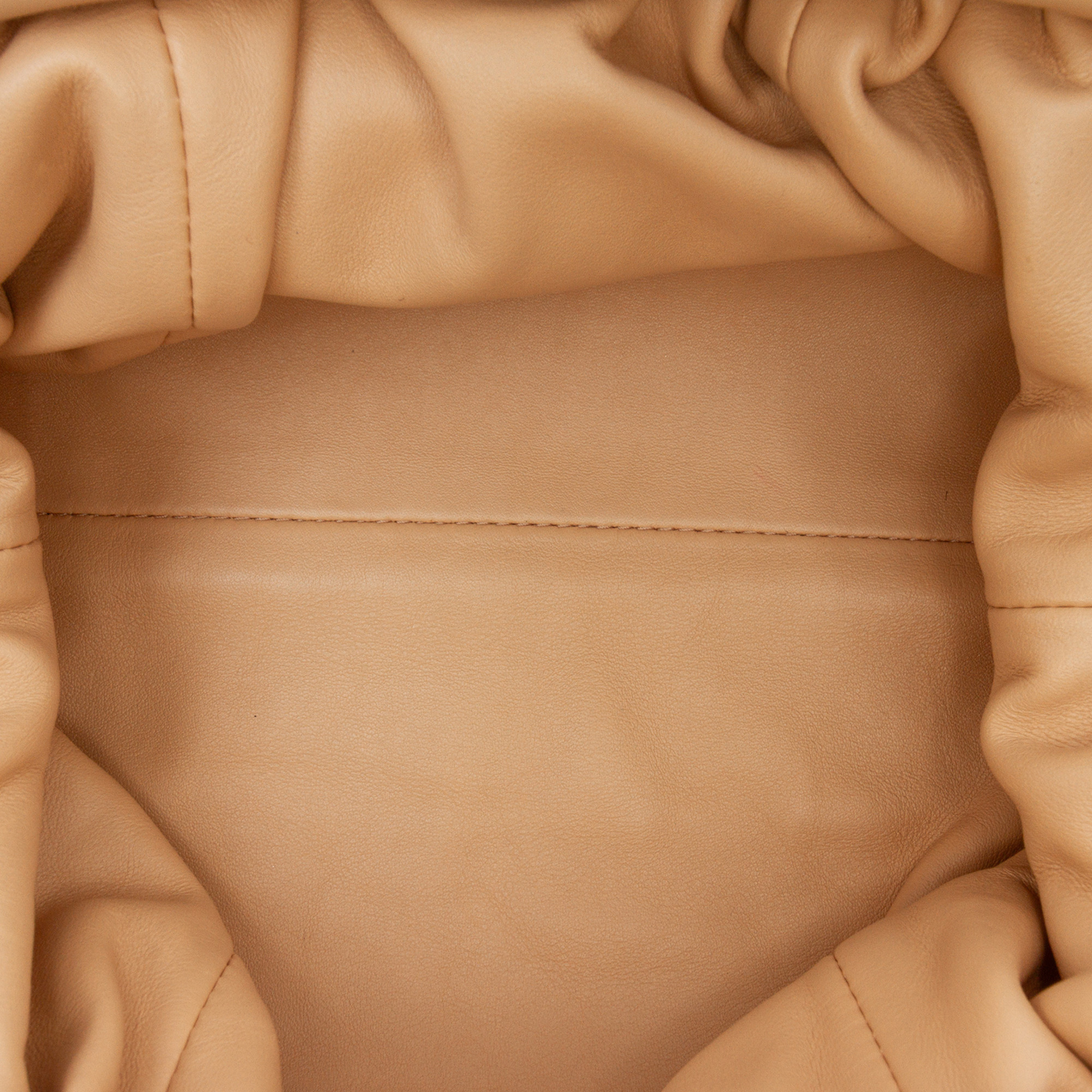 Pre-owned Leather Top Handle Bag