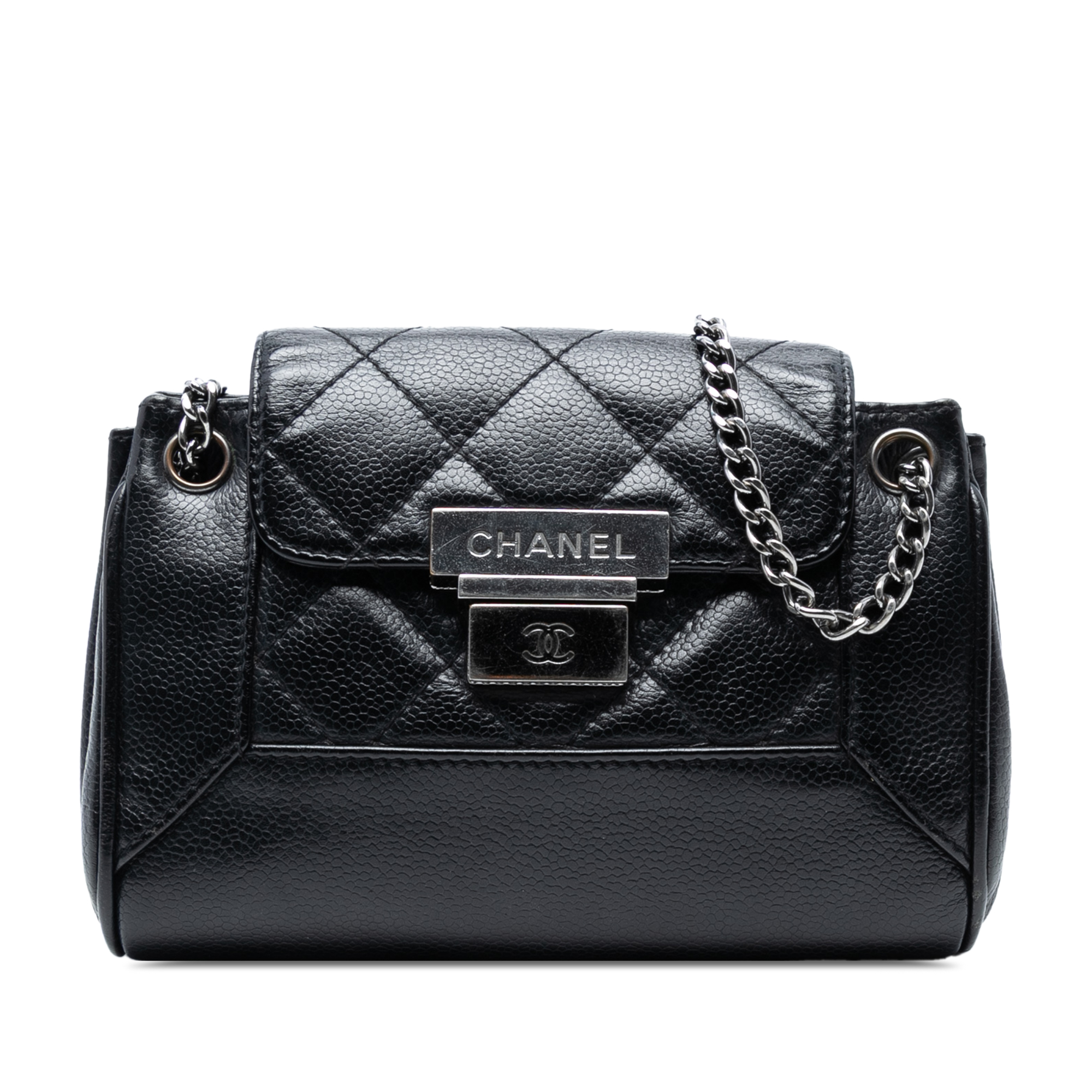 Pre-owned Quilted Flap Shoulder Bag
