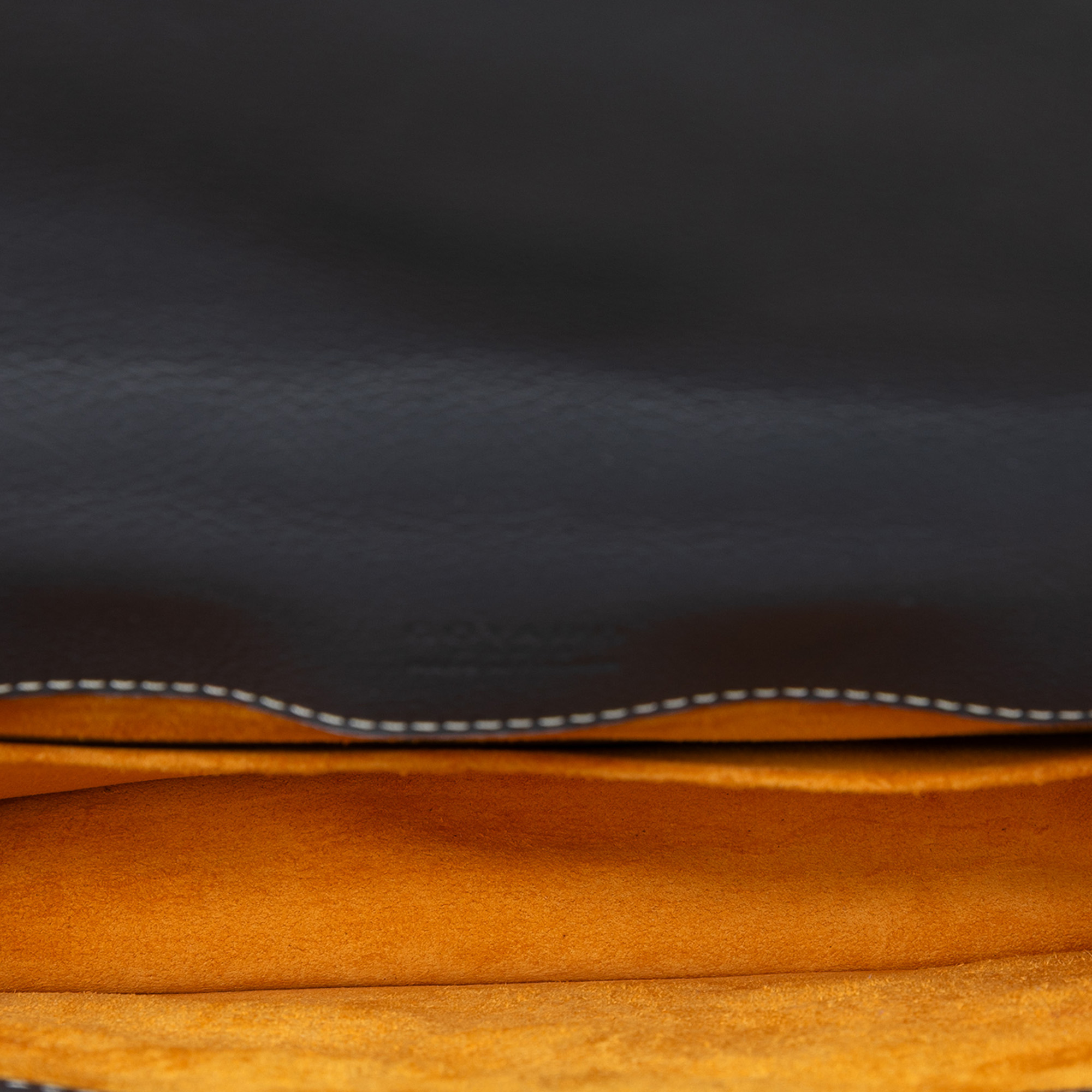 Pre-owned Chain Wallet