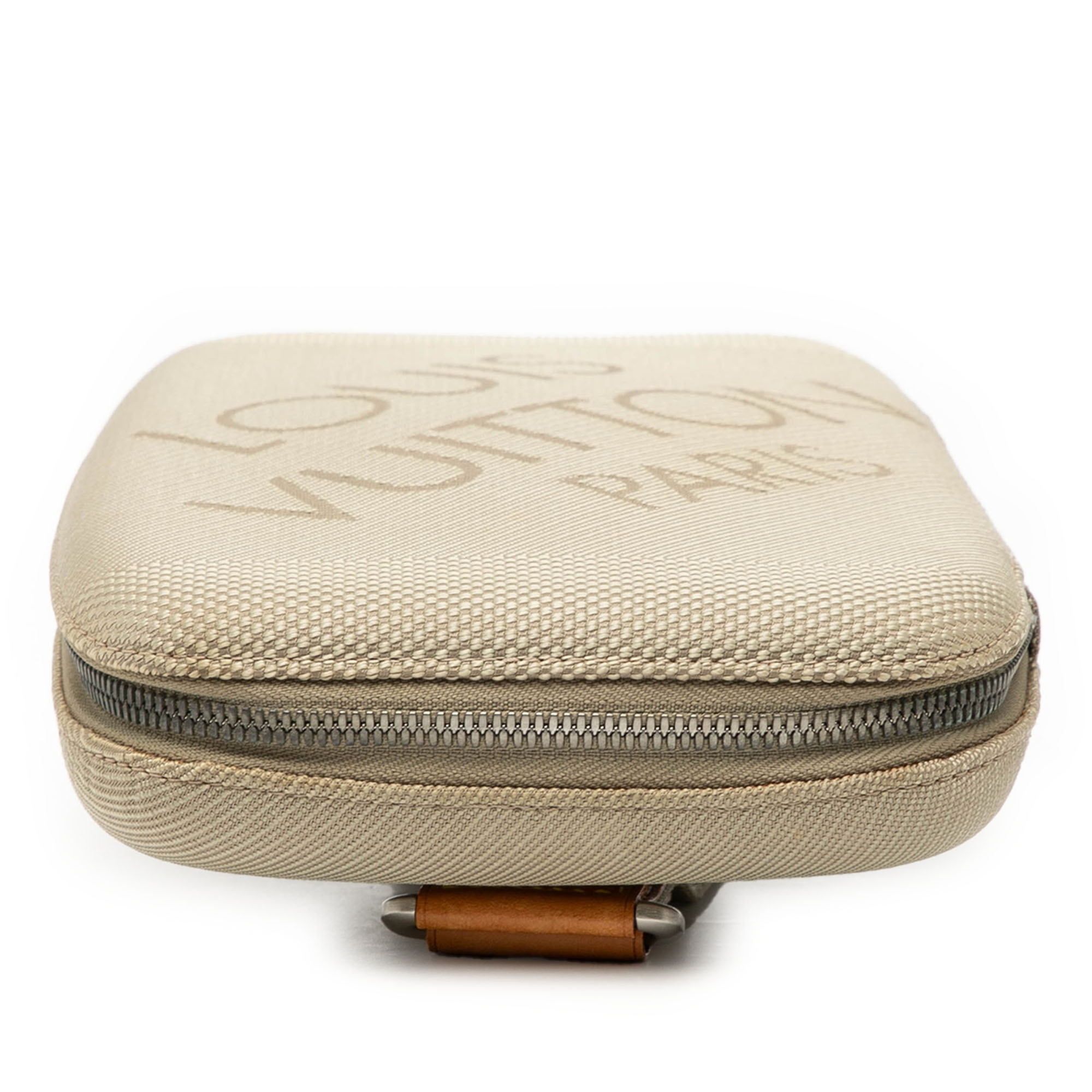 Pre-owned Pocket Holder