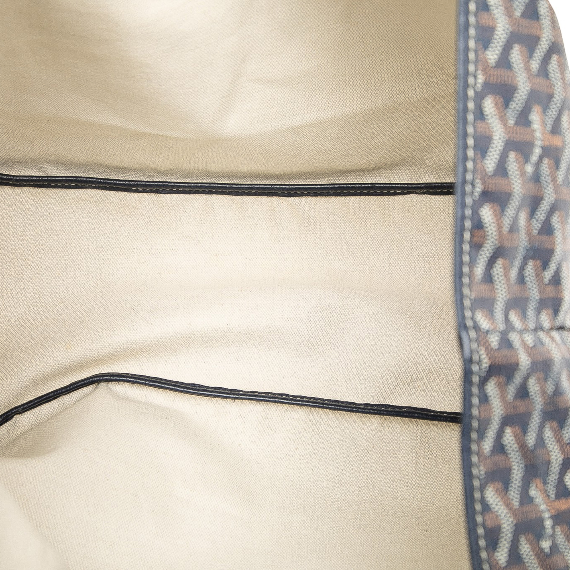 Pre-owned Patterned Tote Bag